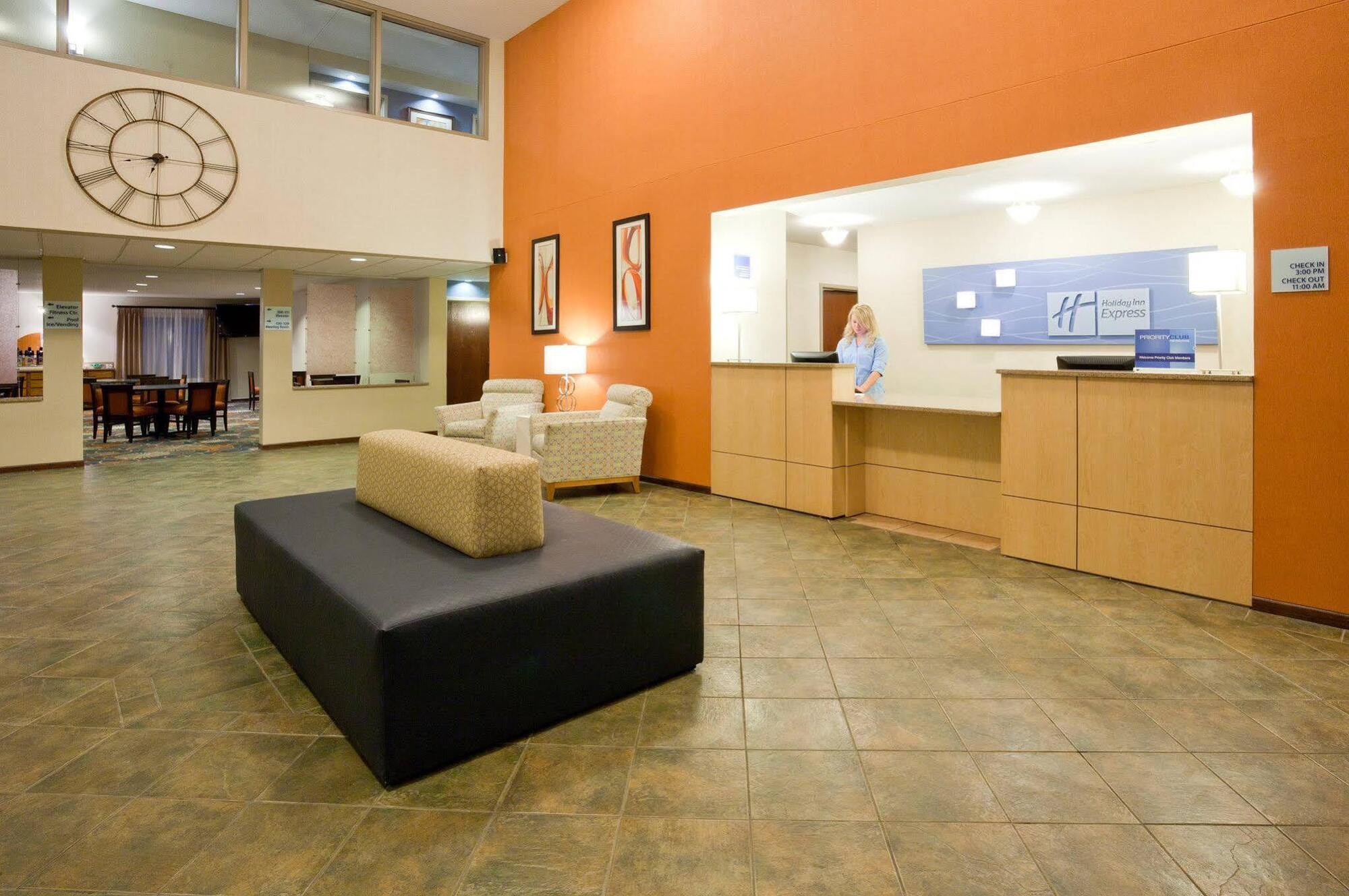 Spark By Hilton La Crosse Onalaska Ngoại thất bức ảnh