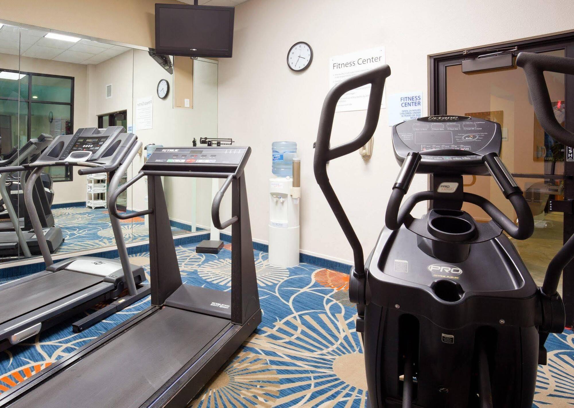 Spark By Hilton La Crosse Onalaska Ngoại thất bức ảnh