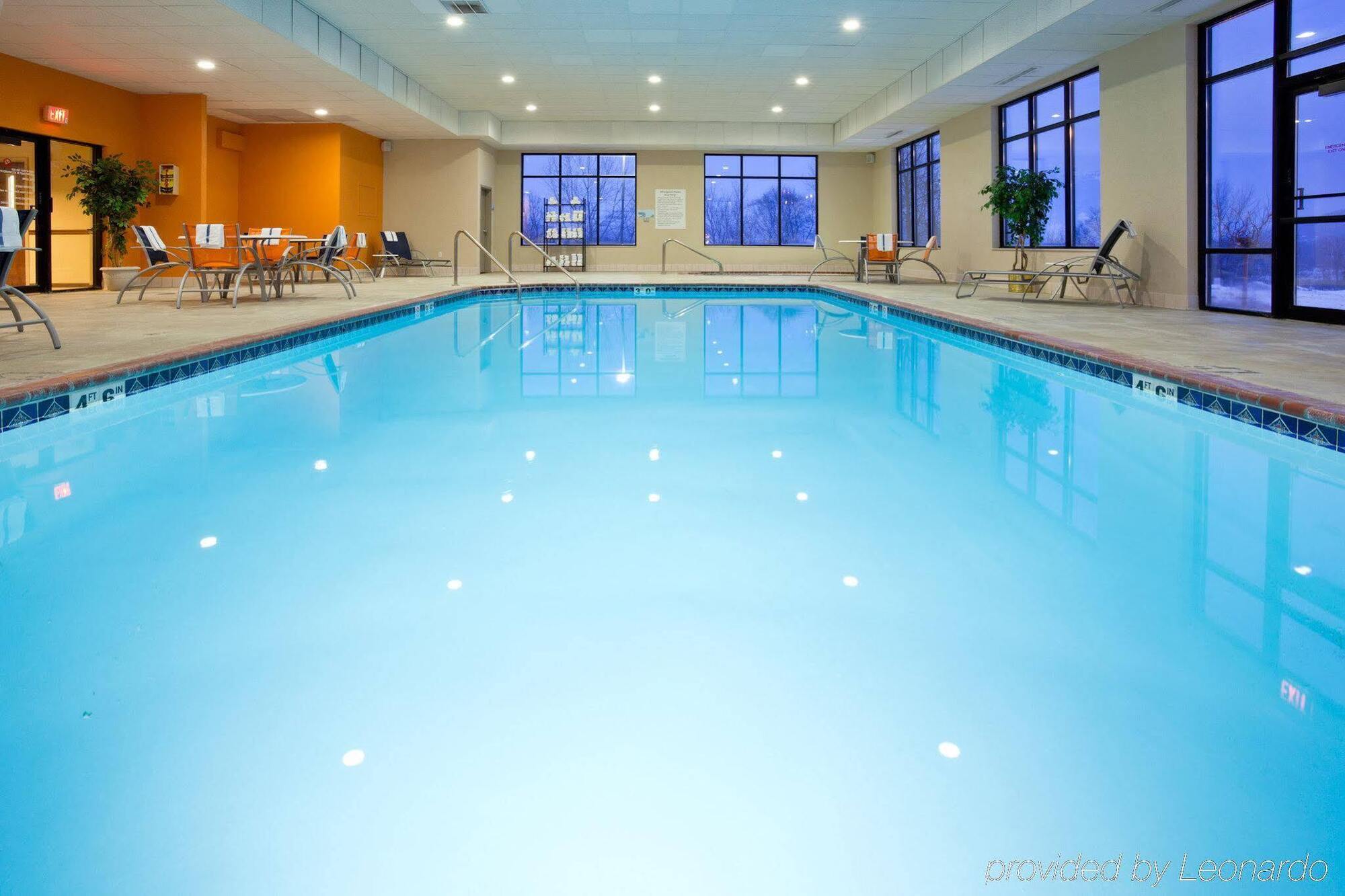 Spark By Hilton La Crosse Onalaska Ngoại thất bức ảnh